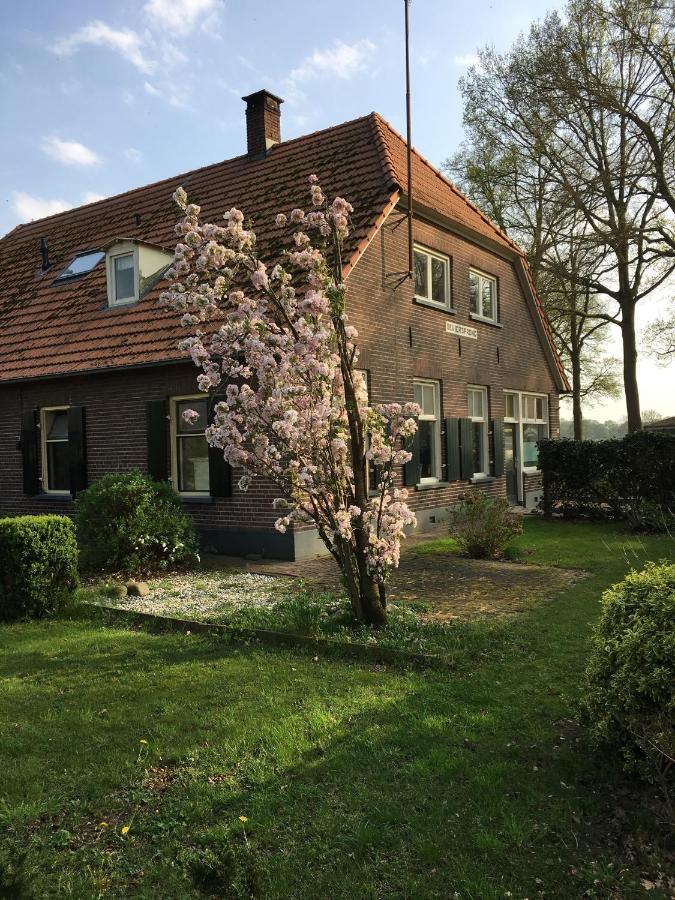 De Viersprong Bed & Breakfast Laren  Luaran gambar